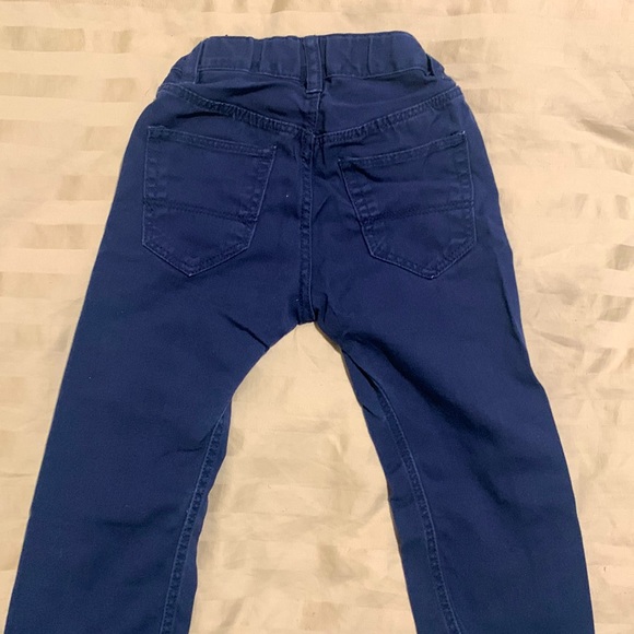 H&M navy blue toddler tapered jeans size 18-24months - Picture 2 of 4